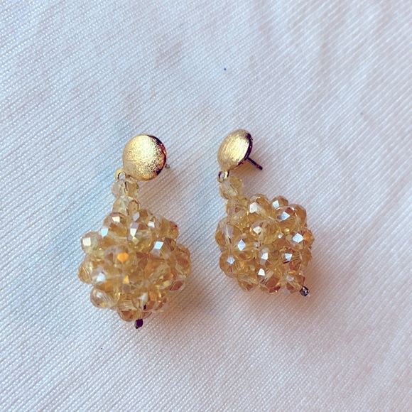 Tan/ gold tone handcrafted Earrings - Picture 1 of 3